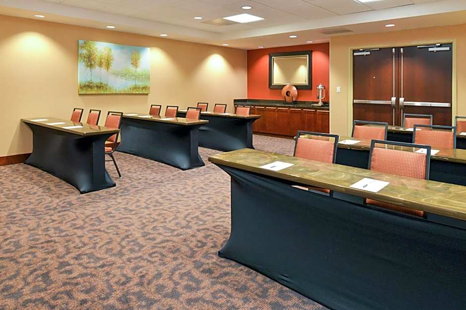 Hampton Inn By Hilton Frederick