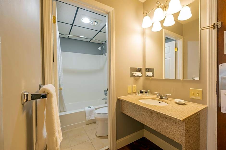 Fireside Inn and Suites Bangor