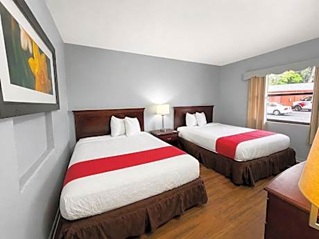 2 Queen Beds Non-Smoking