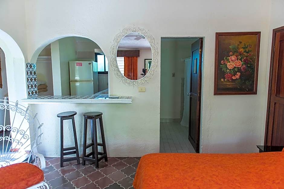 Villablanca Garden Beach Hotel
