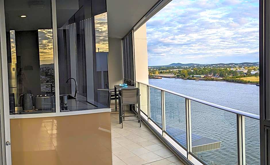 Link Portside Wharf Apartment Hotel