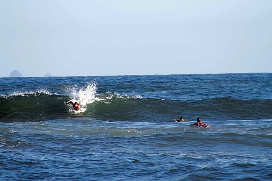 Hostel e Camping Rio das Pedras