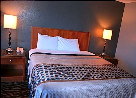 1 King Bed, Sofa Bed, Non-Smoking
