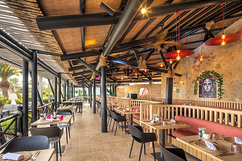 Barcelo Castillo Royal Level