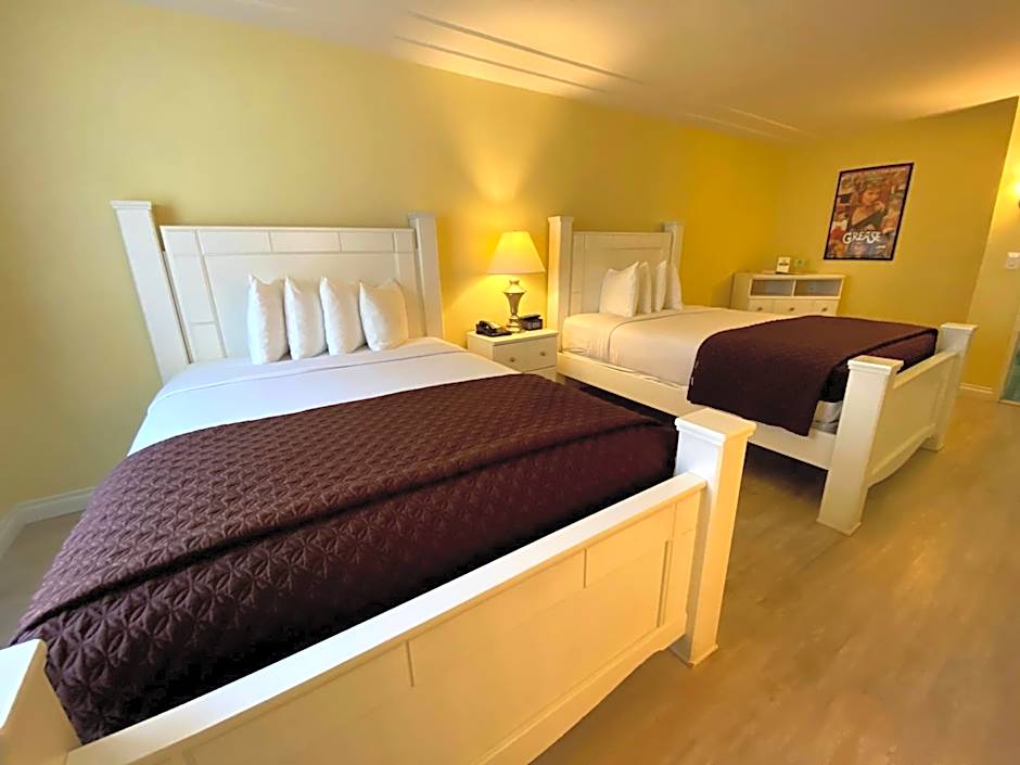 Hollywood Celebrity Hotel