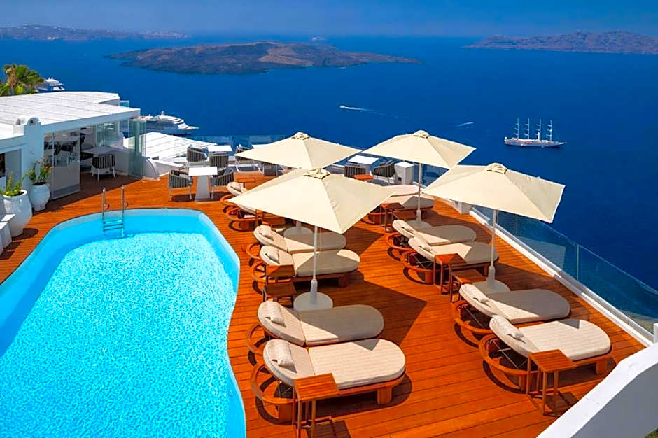 Sun Rocks Boutique Hotel - Caldera View Suites & Sunset Dining Experience