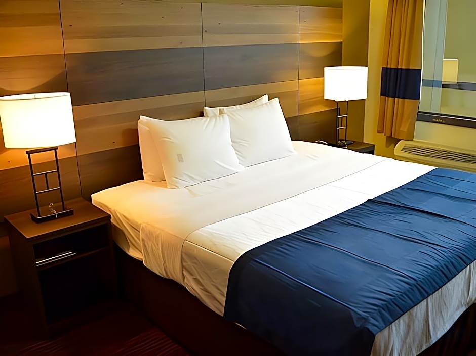 Baymont by Wyndham Downtown Detroit