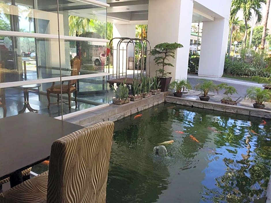 East Asia Royale Hotel