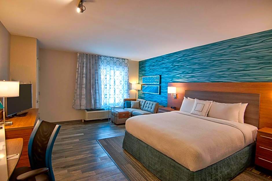 TownePlace Suites by Marriott Miami Airport