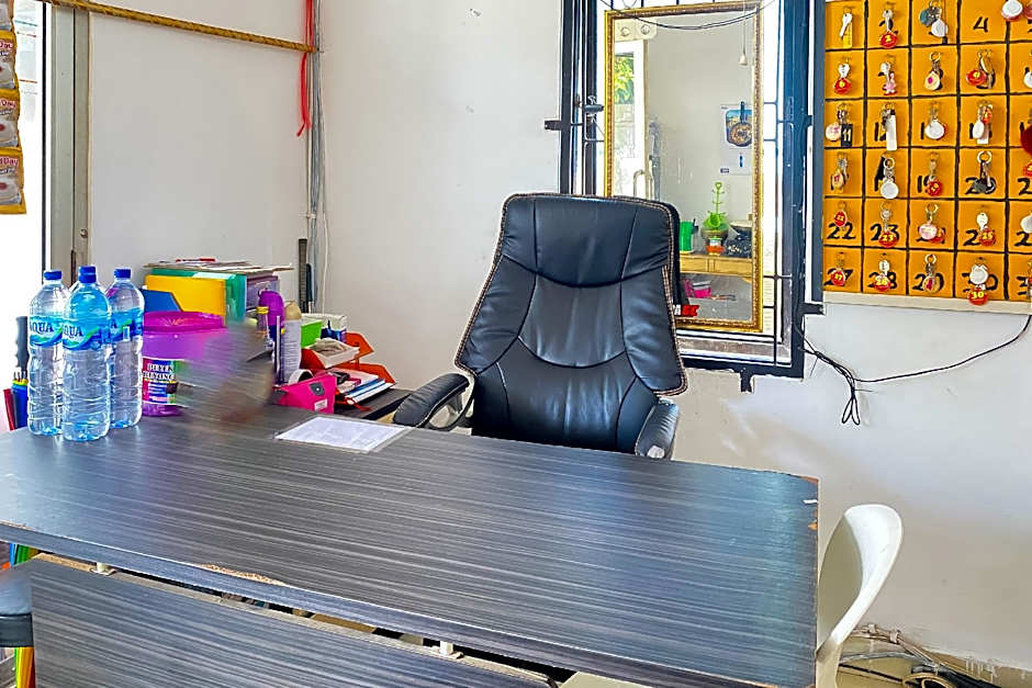 Wisma Al-Araf Syariah Mitra RedDoorz Palembang