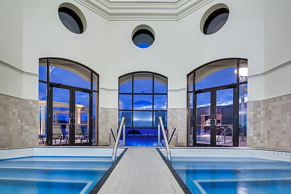 The Royal Kelowna - Bellstar Hotels & Resorts
