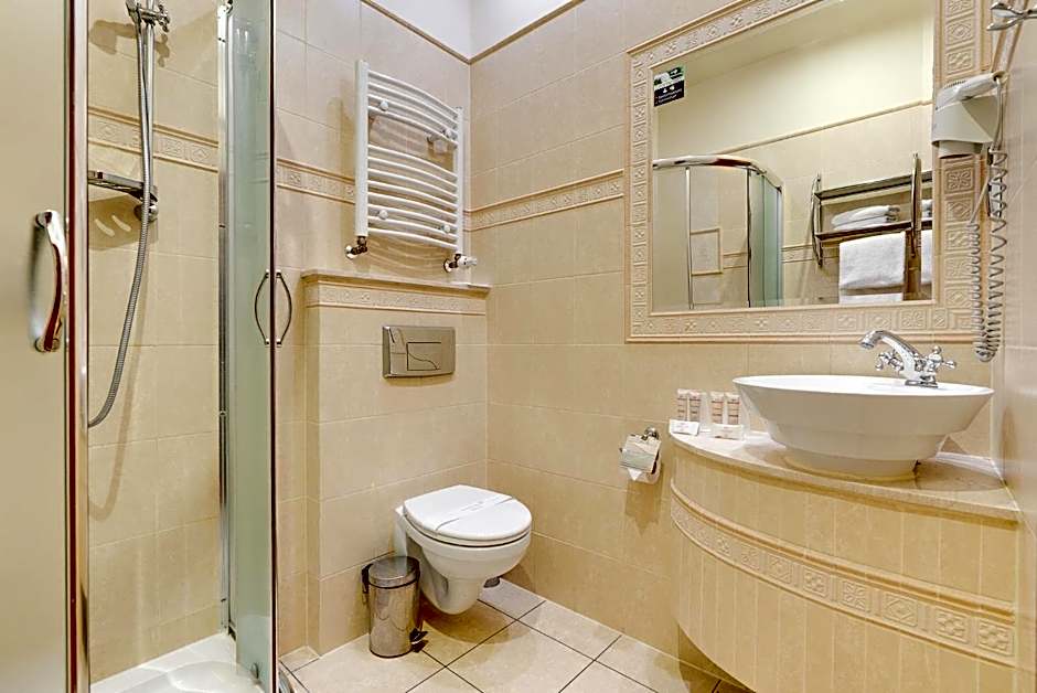 Hotel Diament Arsenal Palace Katowice - Chorzów