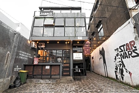 Jabrix Hotel Mitra RedDoorz