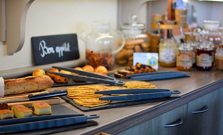 BRIT HOTEL Lannion vers Perros-Guirec
