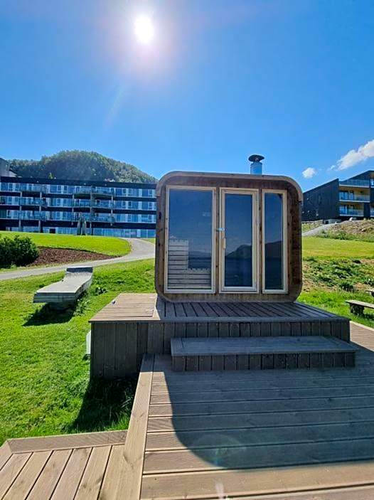 Sleeping barrel lodge Smaken av Ryfylke Event AS, drives ikke som hotell