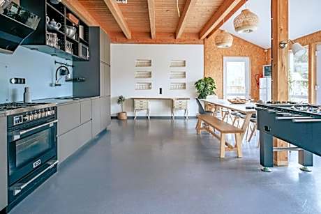 Hostel oder Ferienwohnung 1-16 Personen im BLAUEN HAUS