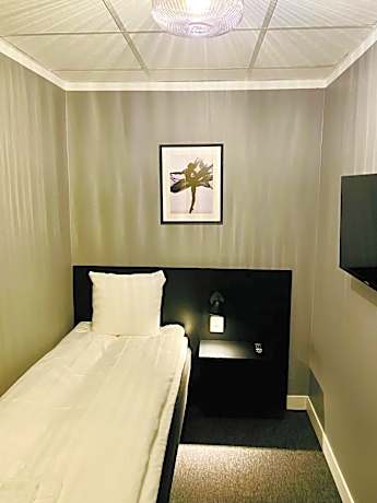 Budget Single Room - No Window