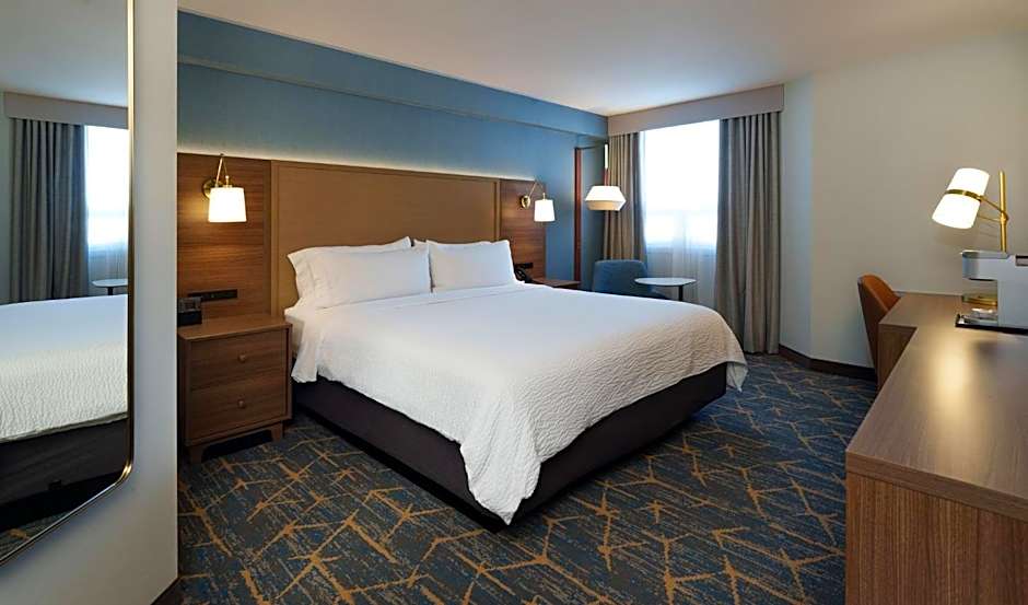 Holiday Inn Laval Montreal By IHG