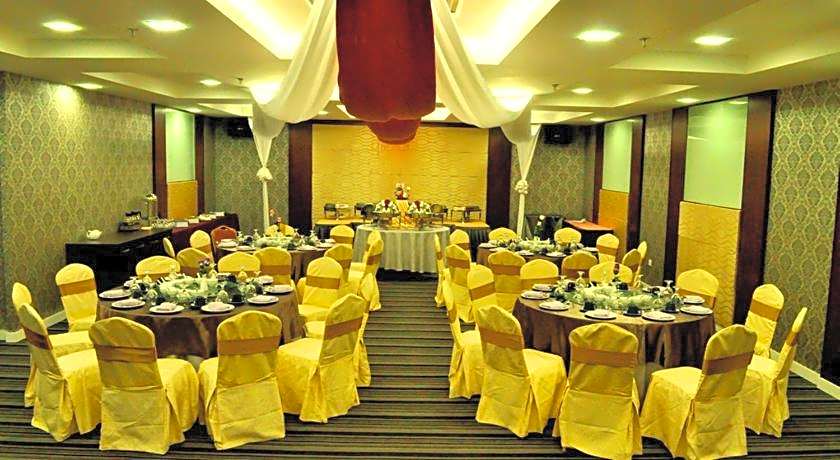 Shervinton Executive Boutique Hotel