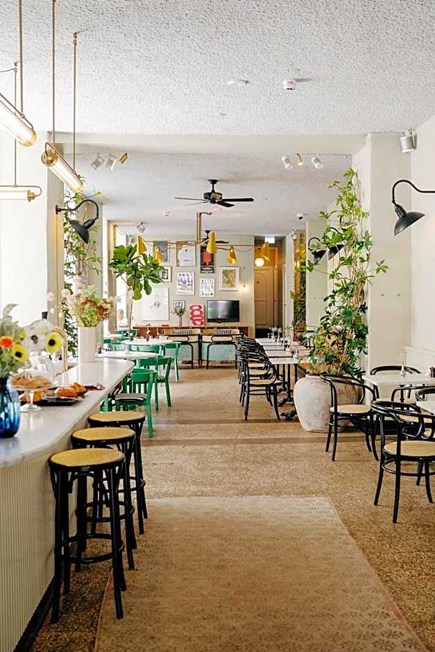 Coco Hotel