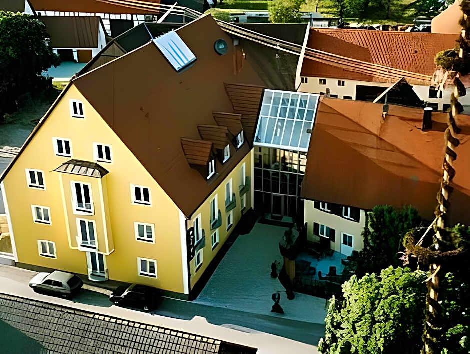 Neumaiers Hirsch -Gasthof und Landhotel