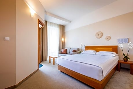 Special Offer - Economy Double Room with Leisure Escapes Package