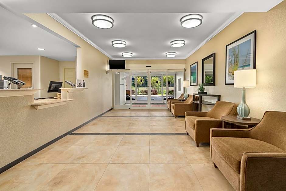 Candlewood Suites Destin-Sandestin Area By IHG