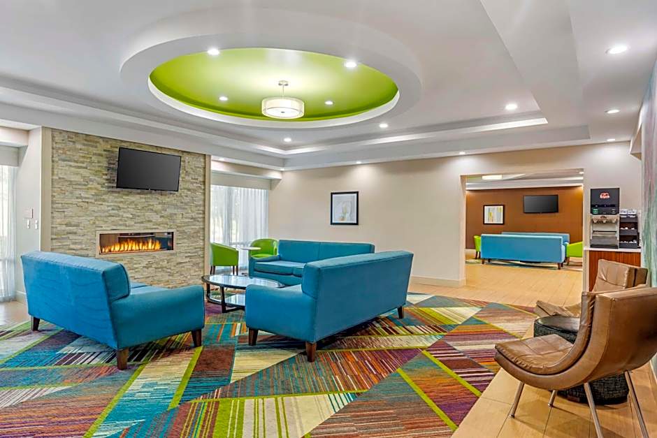 Best Western Plus North Shore Hotel