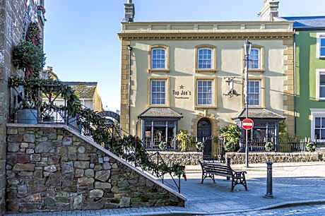 Top Joe's Townhouse