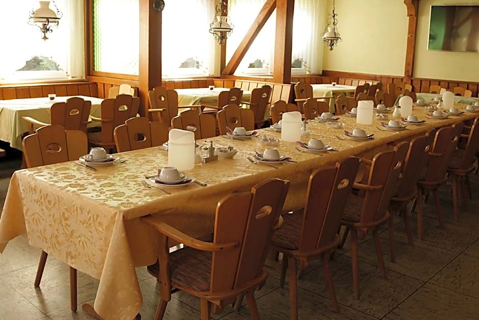 Hotel Ristorante Atna