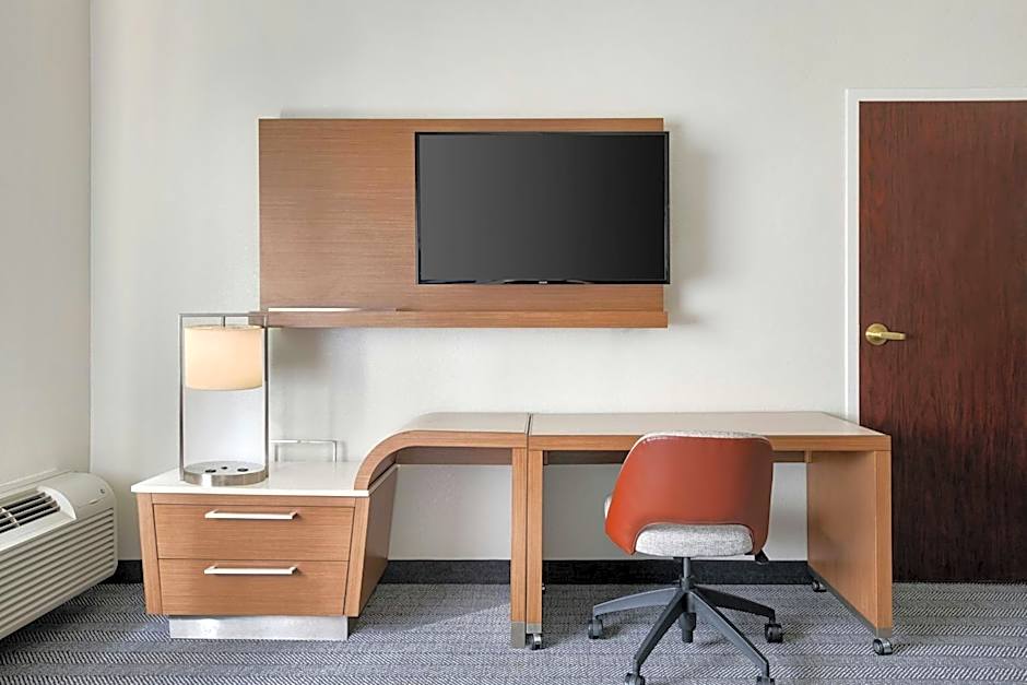 Courtyard by Marriott Atlanta Suwanee