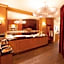 TOWNHOUSE Hotel