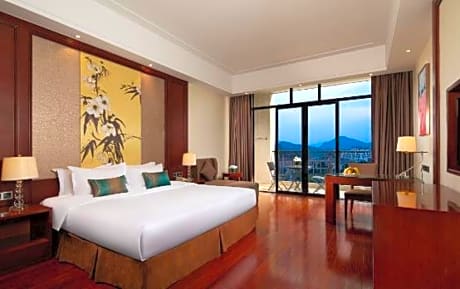 Premium Suite Non-Smoking