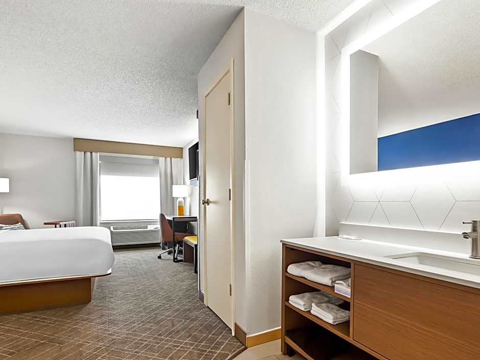 Comfort Inn & Suites O'Fallon - St. Louis Area