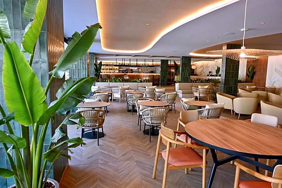 Radisson Resort & Residences Tenerife - Adults Only
