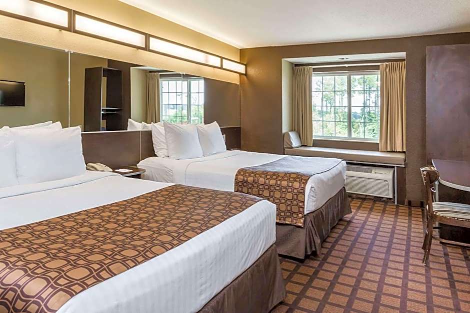 Microtel Inn & Suites By Wyndham Jacksonville Airport
