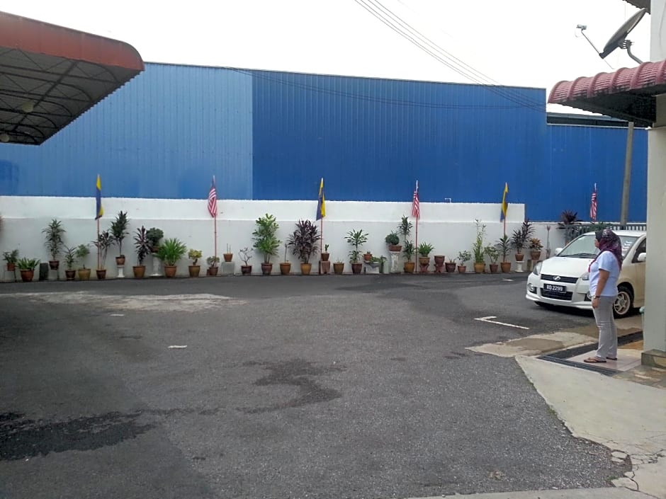 Megastar Inn Vacation Stay