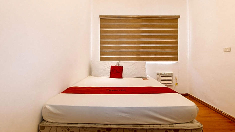 RedDoorz @ Sun Miles Condominium