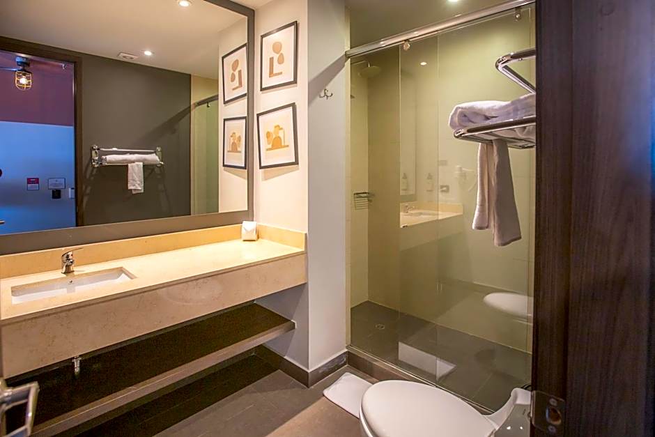 Socialtel Parque 93 Bogota