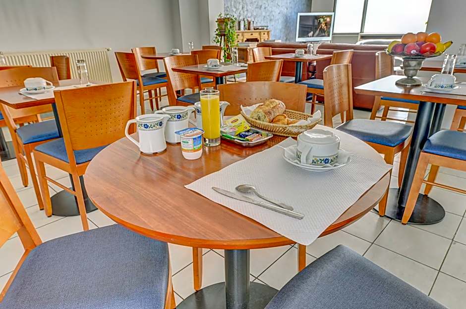 Hôtel Robespierre Ex Idéal hôtel Paris - Montreuil