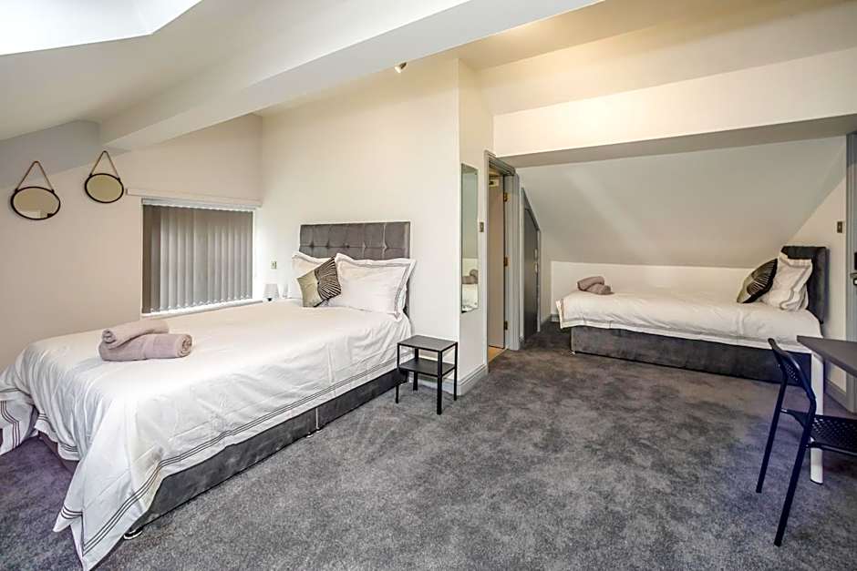 Huddersfield Central Lodge