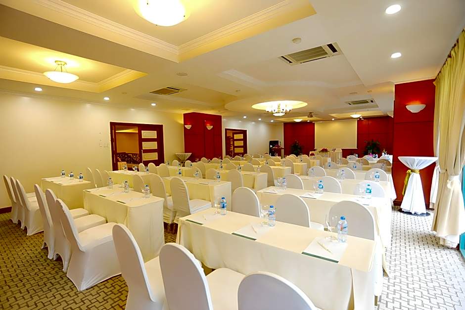 The Tray Hotel Hai Phong