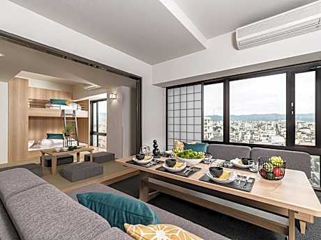 Upper Floor 2-Bedroom Apartment