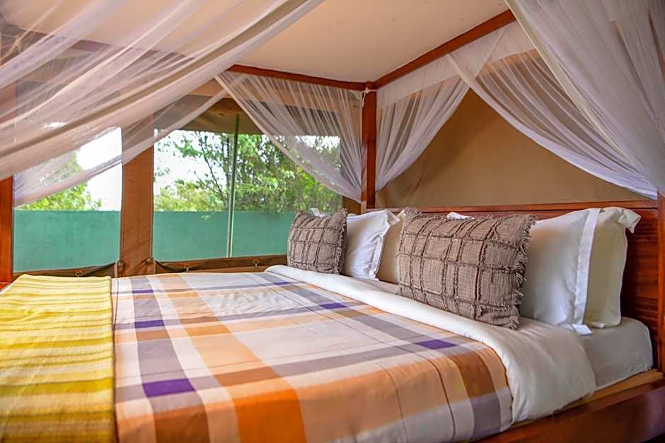 Oldarpoi Wageni Camps