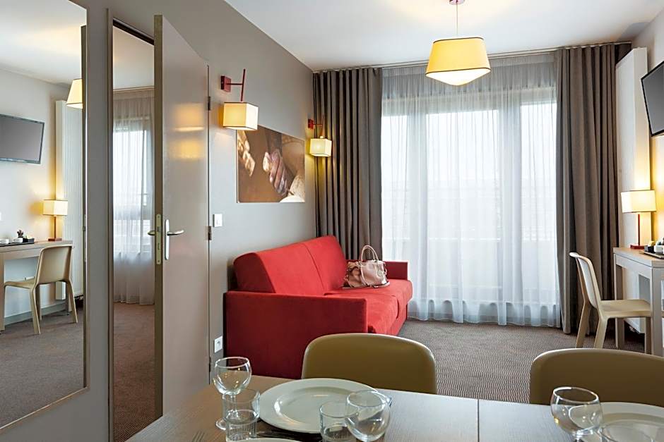 Neho Suites Porte de Geneve - Gare Annemasse