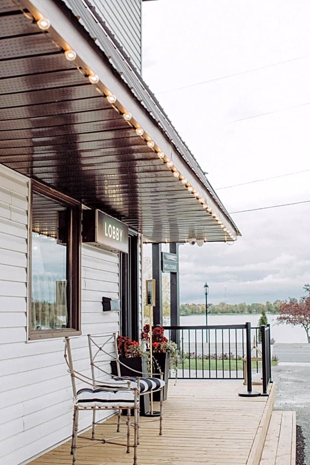 The Bayview Motel
