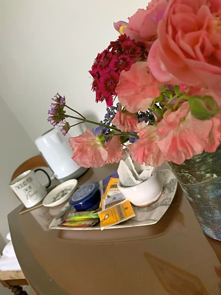 Riverbank House Bed and Breakfast Innishannon