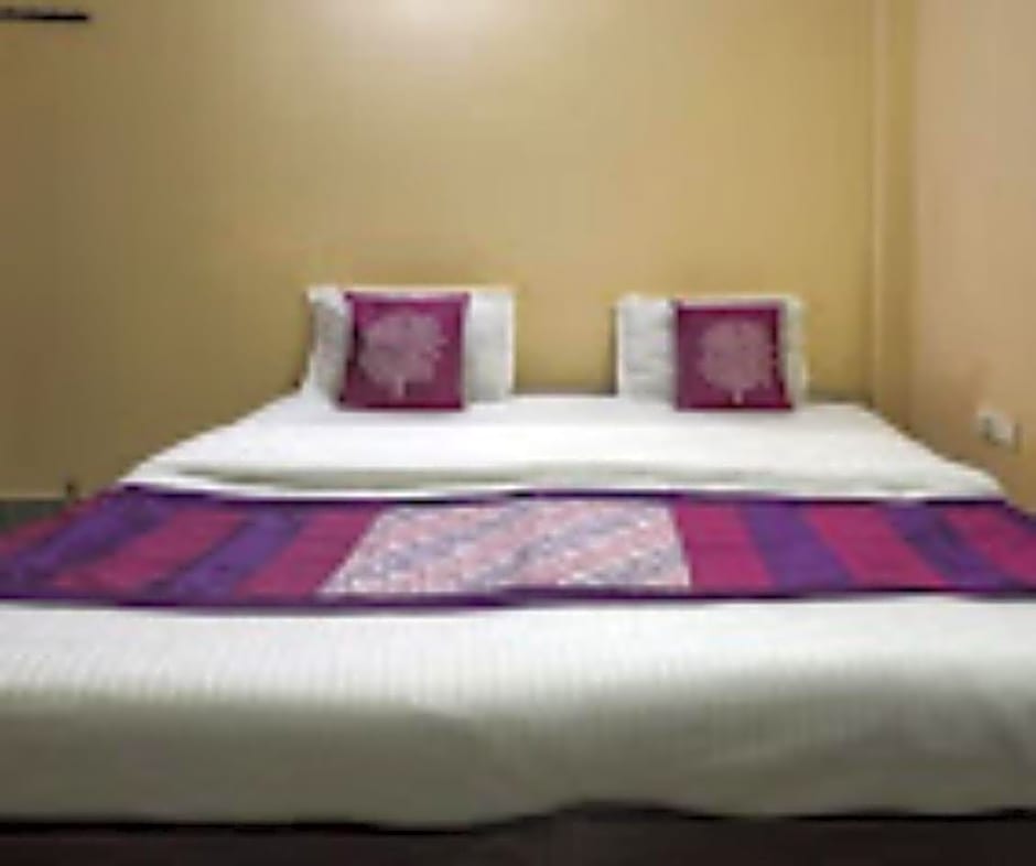 Goroomgo Santi Mahal Bhubaneswar