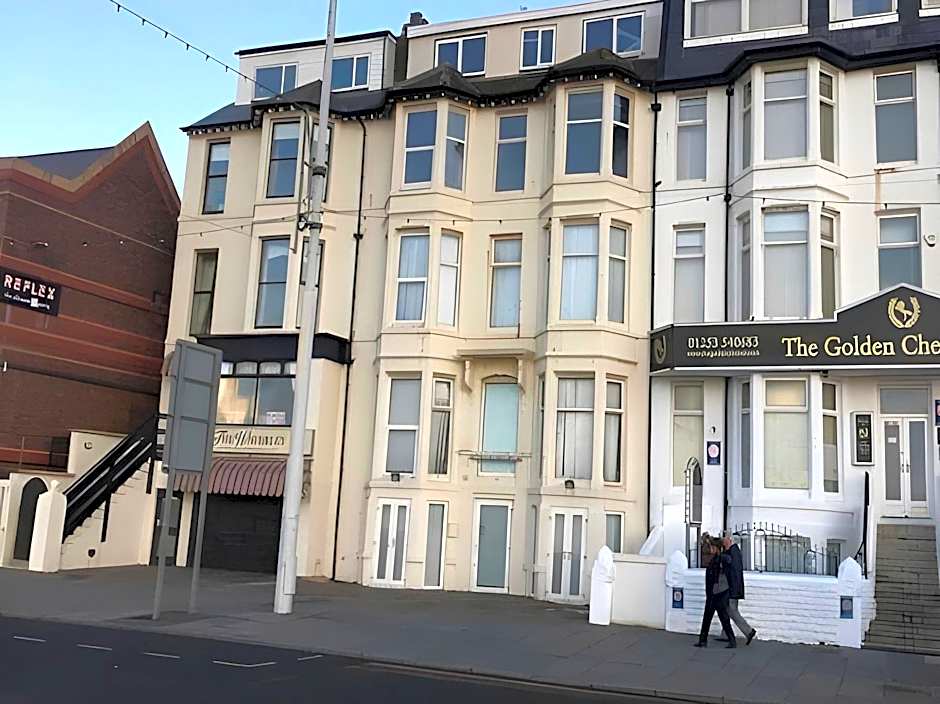 OYO The Golden Cheval Hotel & Shisha Bar