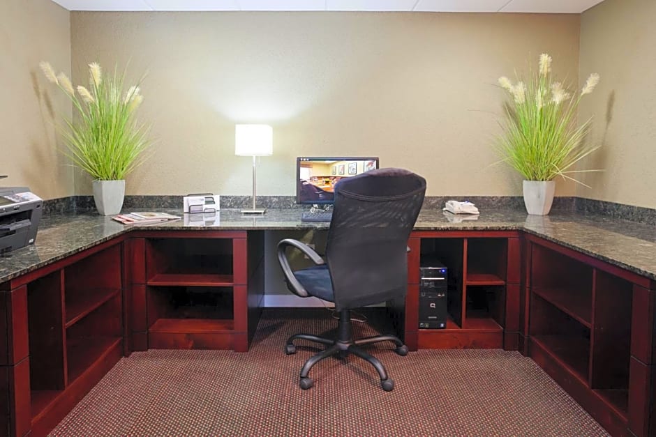 Holiday Inn Express Hotel & Suites Port Clinton-Catawba Island By IHG
